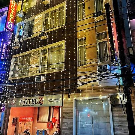 Hotel 21 Next To Chd Railway Station Chandigarh Ngoại thất bức ảnh