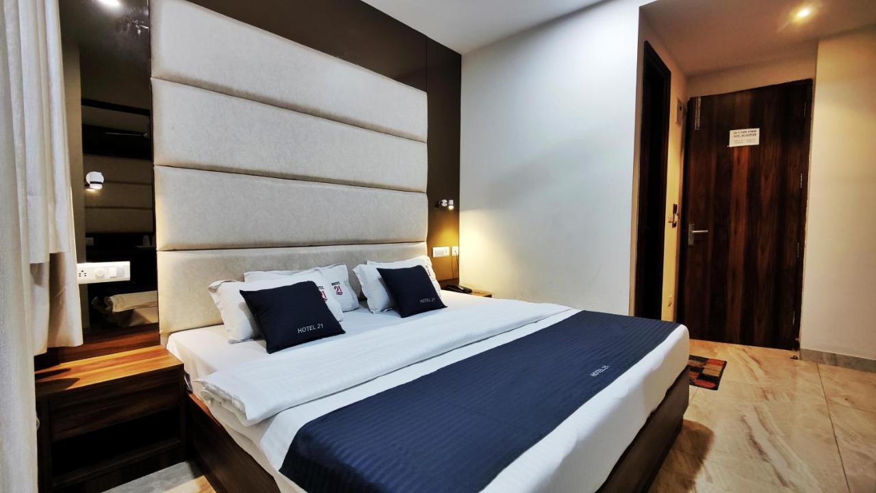 Hotel 21 Next To Chd Railway Station Chandigarh Ngoại thất bức ảnh