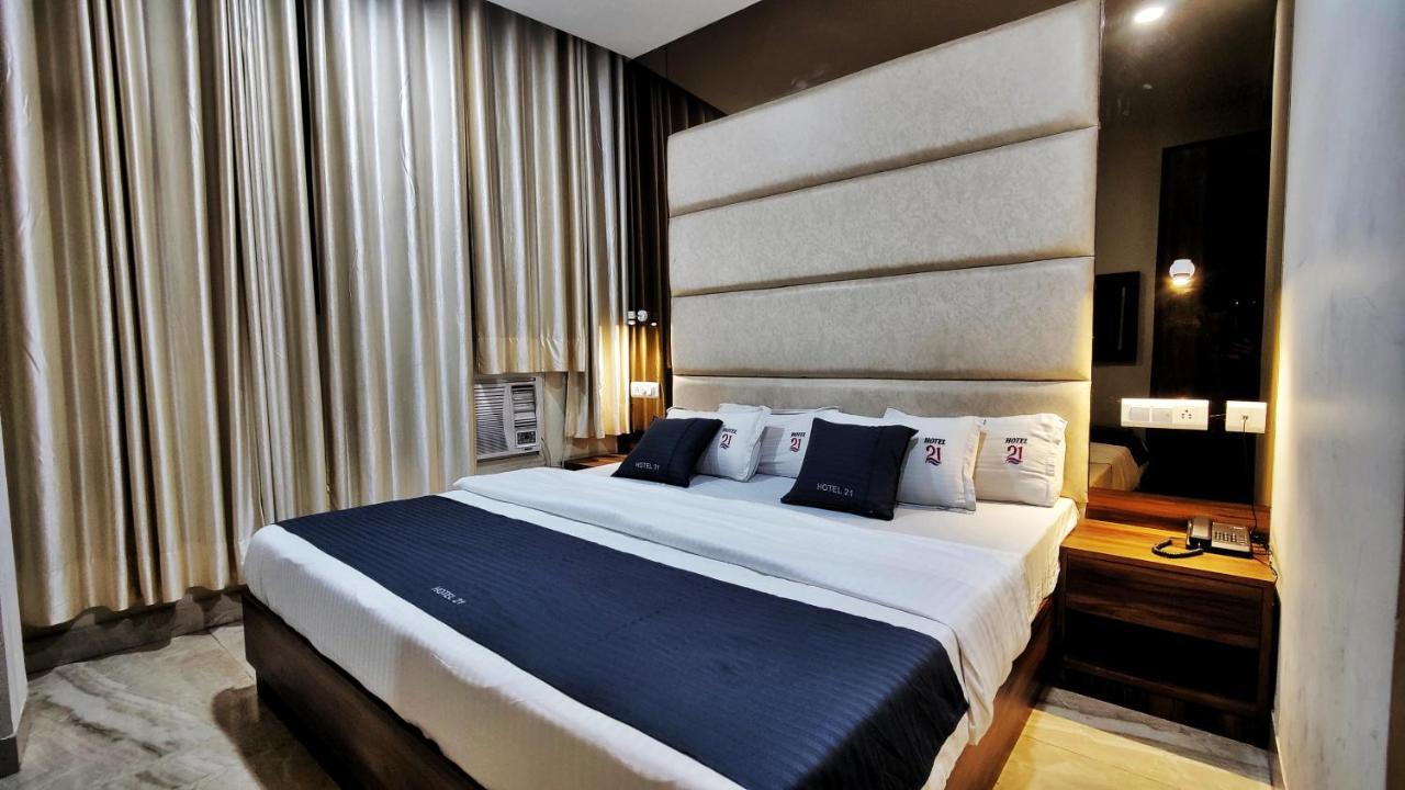Hotel 21 Next To Chd Railway Station Chandigarh Ngoại thất bức ảnh